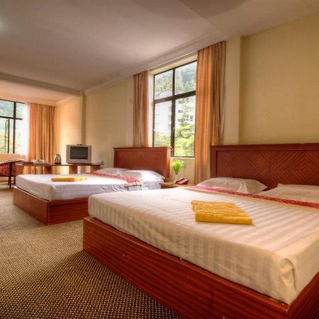 Hotel Titiwangsa Бринчанг Екстер'єр фото